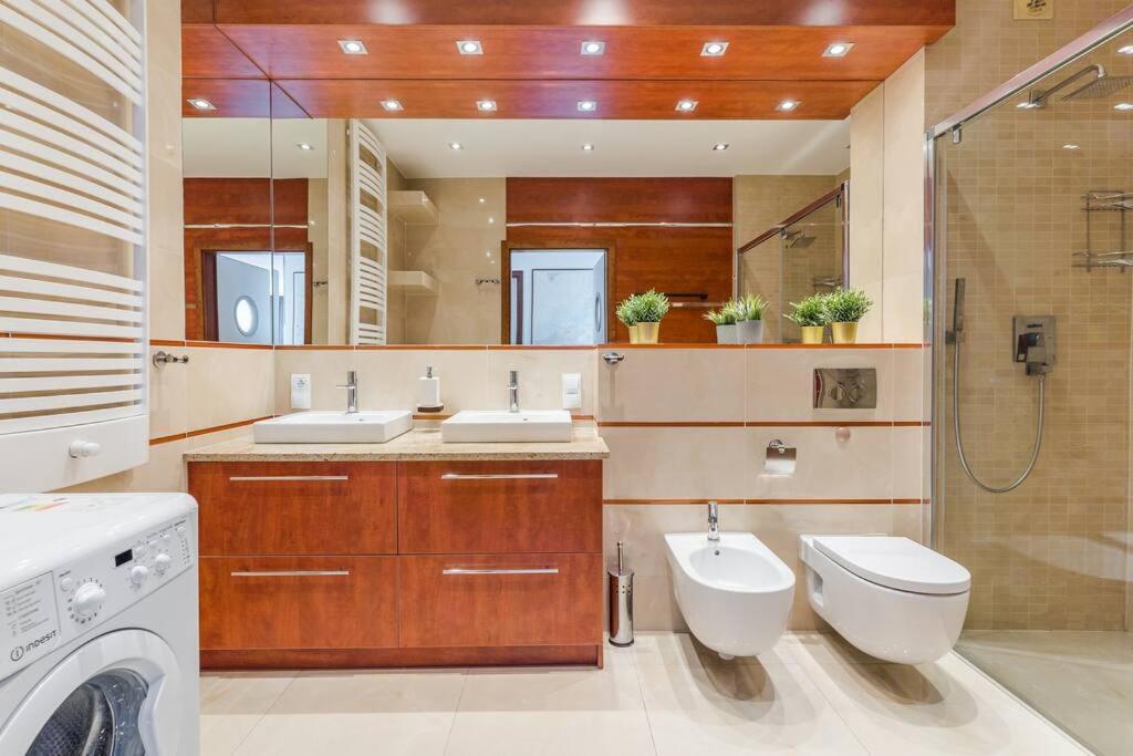 Golden Apartments An Hryniewickiego 6A Gdynia Eksteriør billede