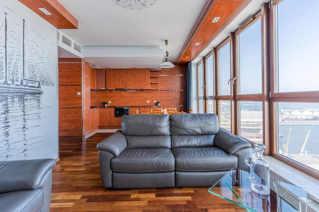 Golden Apartments An Hryniewickiego 6A Gdynia Eksteriør billede